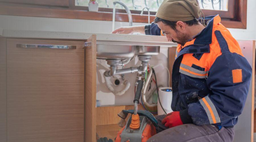 leaky faucet repair in Montchanin, DE
